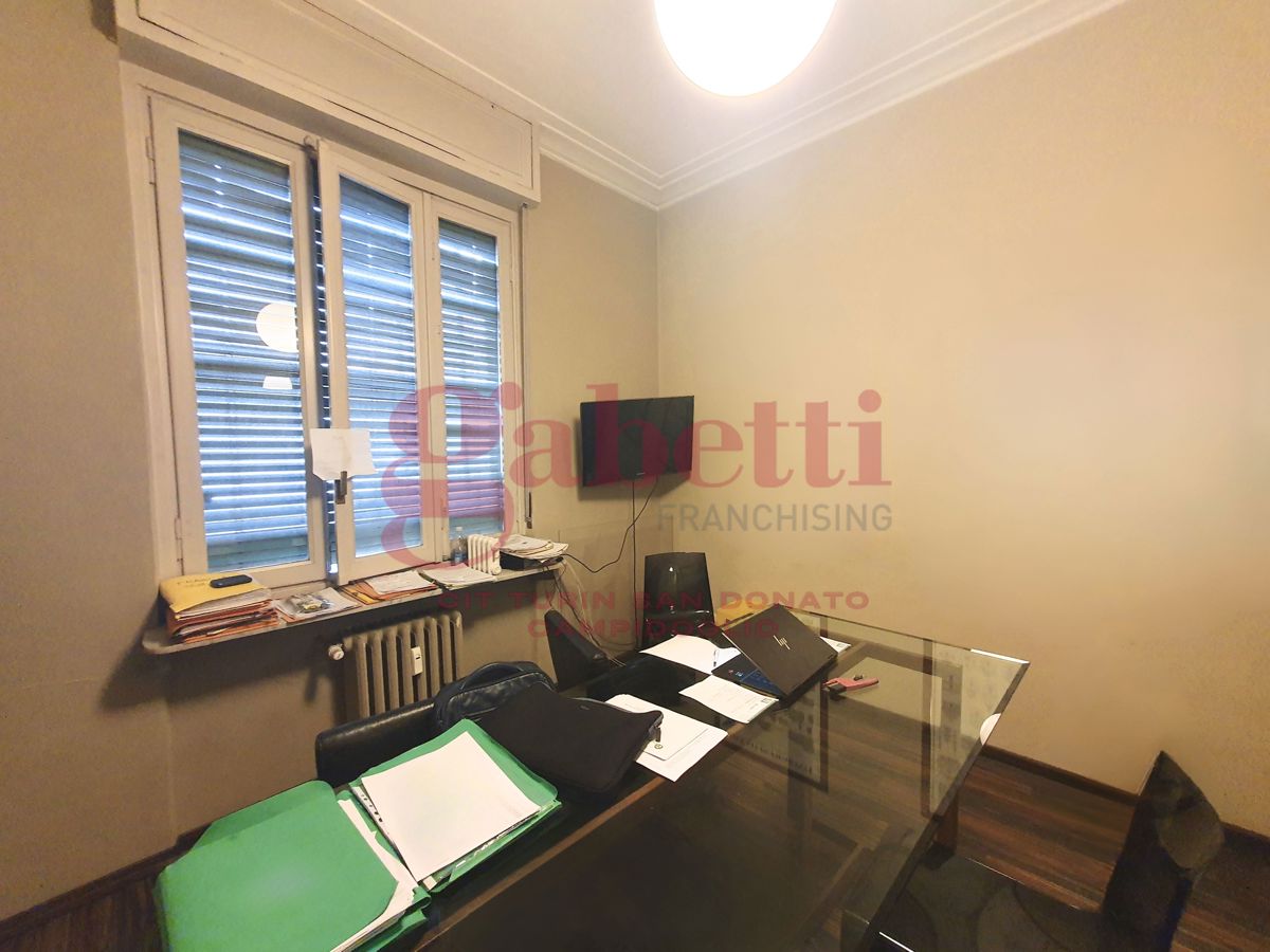 Foto 12 di 21 - Appartamento in vendita a Torino