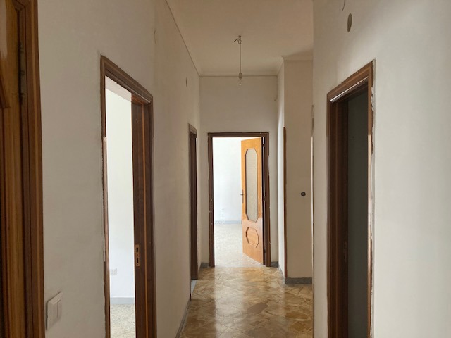 Foto 2 di 15 - Appartamento in vendita a Battipaglia