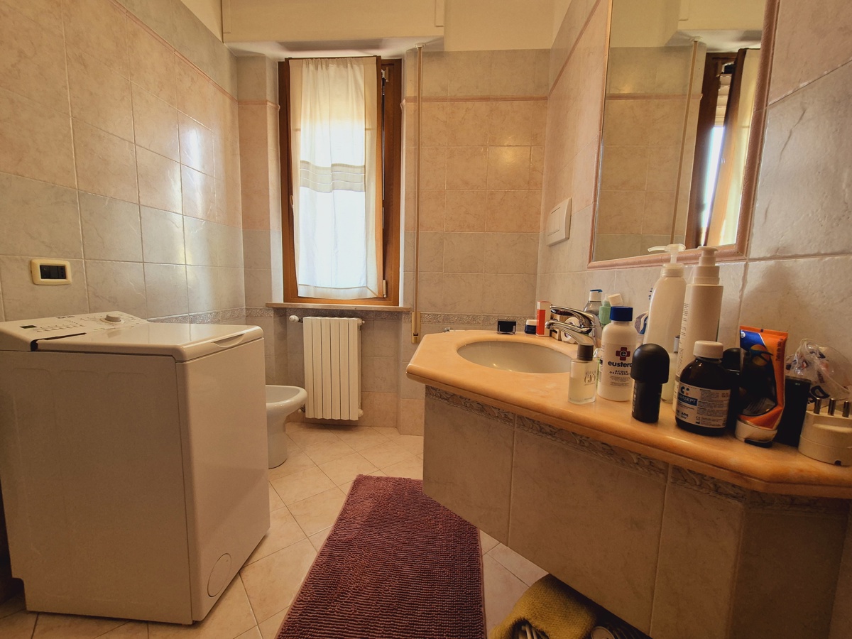 Foto 29 di 32 - Appartamento in vendita a Perugia