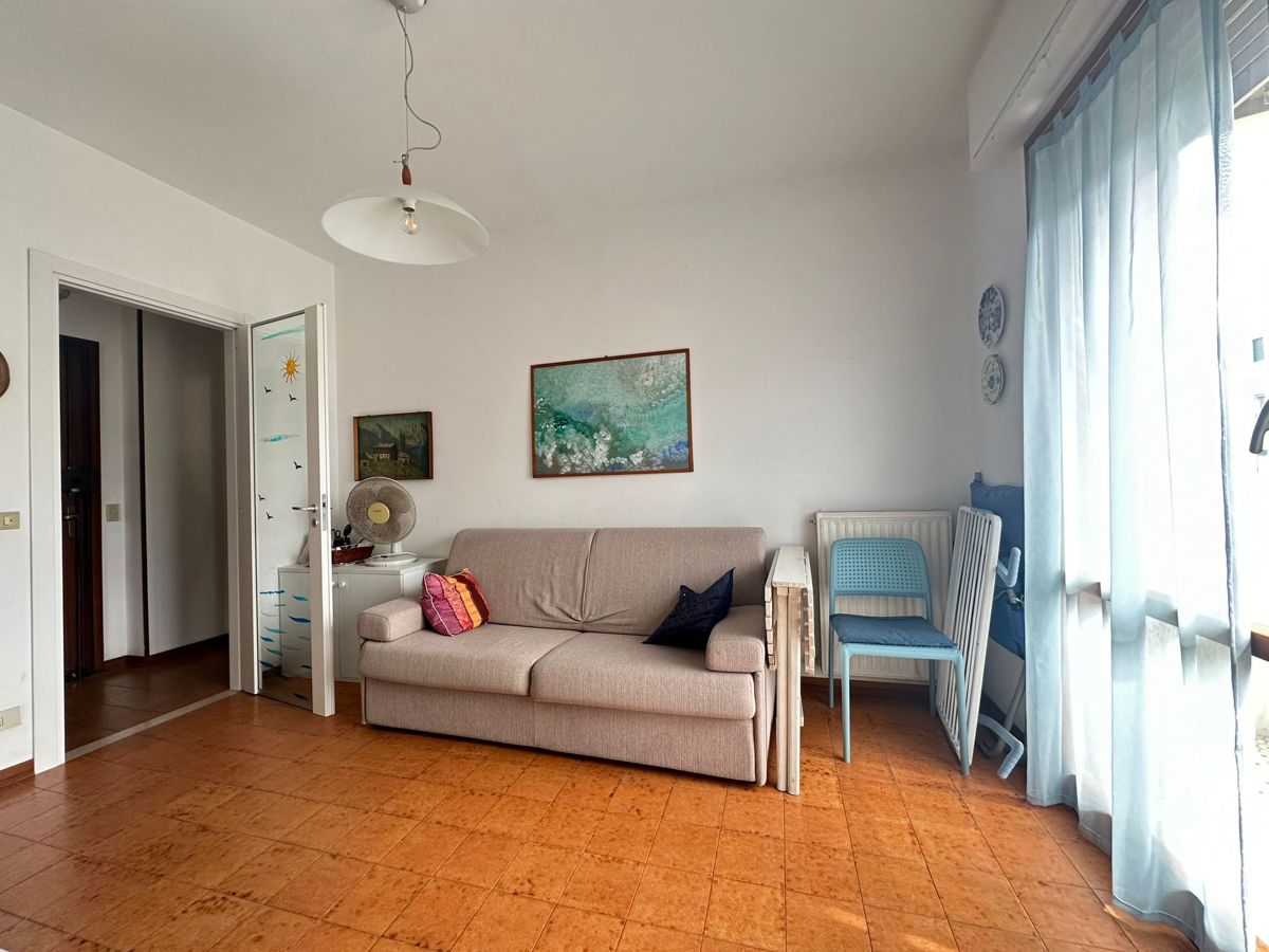 Foto 4 di 12 - Appartamento in vendita a San Bartolomeo al Mare