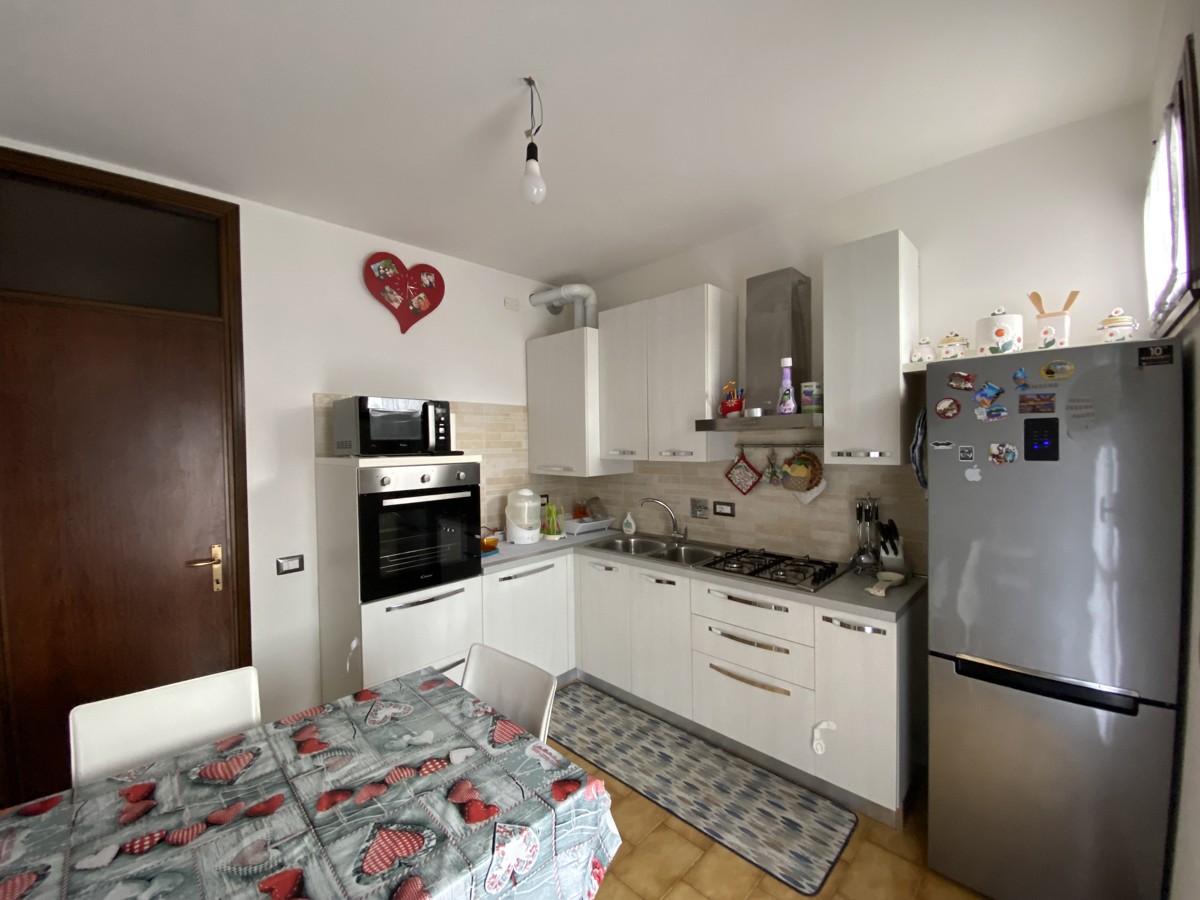 Foto 2 di 11 - Appartamento in vendita a Rovigo