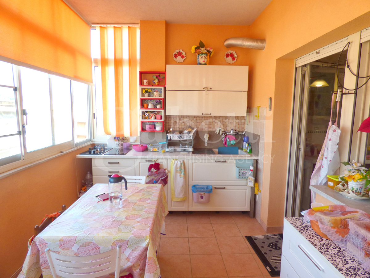 Foto 50 di 53 - Appartamento in vendita a Casteldaccia