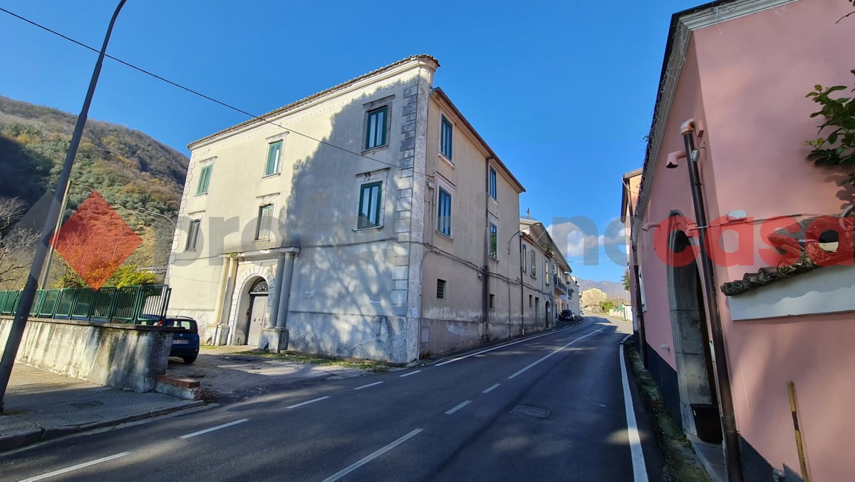 Foto 2 di 17 - Appartamento in vendita a Giffoni Valle  Piana
