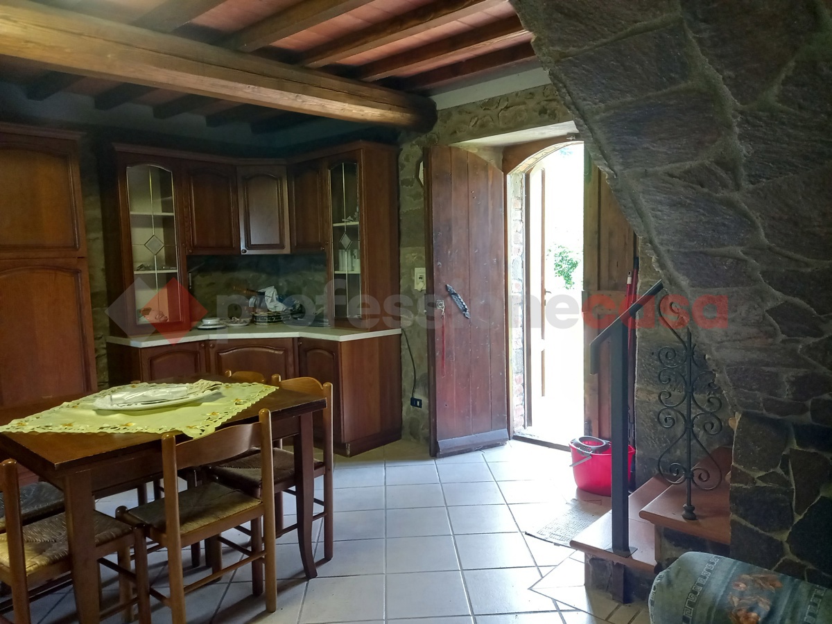 Foto 9 di 47 - Appartamento in vendita a Montecatini Val di Cecina