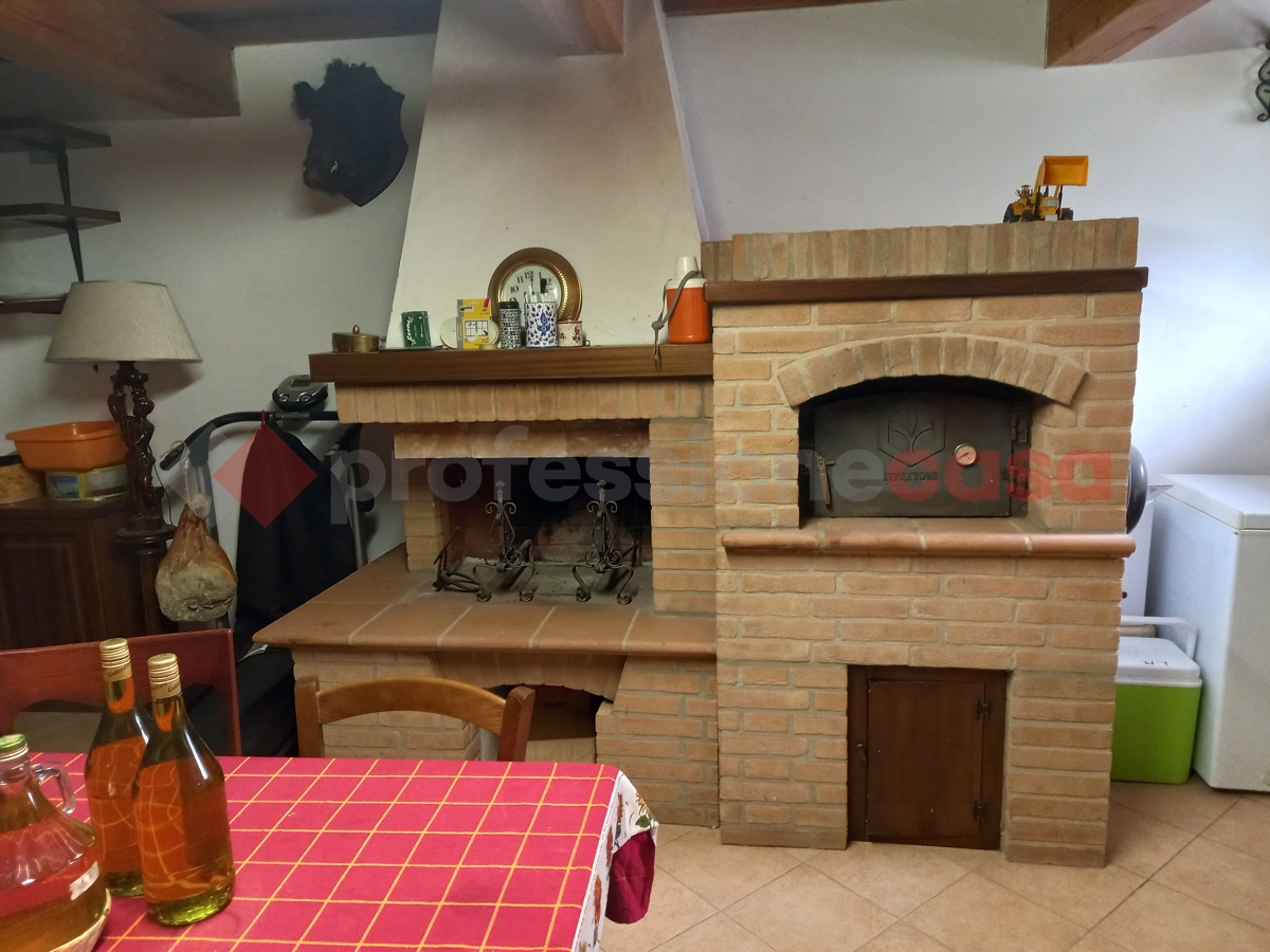 Foto 40 di 47 - Appartamento in vendita a Montecatini Val di Cecina