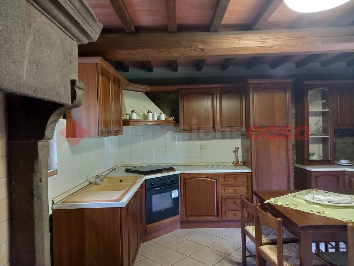 Foto 10 di 47 - Appartamento in vendita a Montecatini Val di Cecina