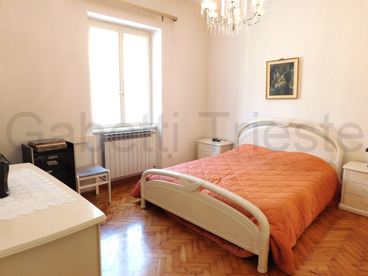 Foto 6 di 9 - Appartamento in vendita a Trieste