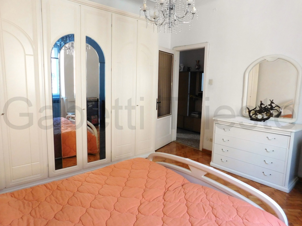 Foto 7 di 9 - Appartamento in vendita a Trieste