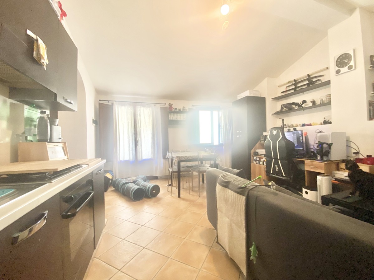Foto 8 di 18 - Appartamento in vendita a Cavriglia