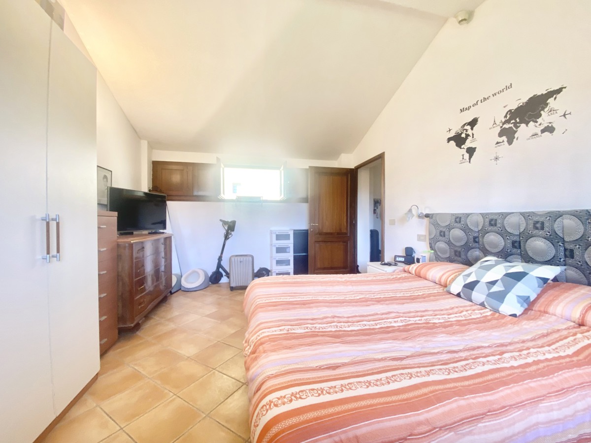 Foto 18 di 18 - Appartamento in vendita a Cavriglia