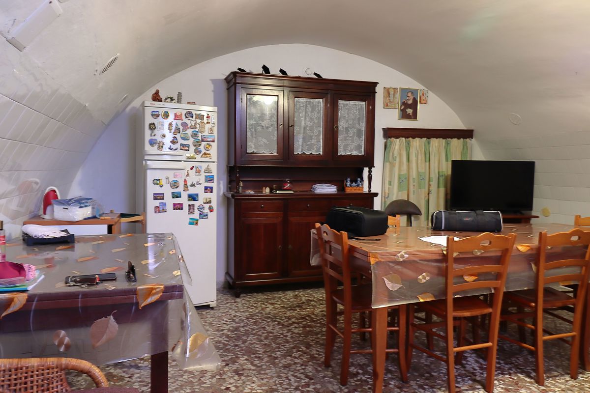 Foto 2 di 31 - Casa indipendente in vendita a Bari