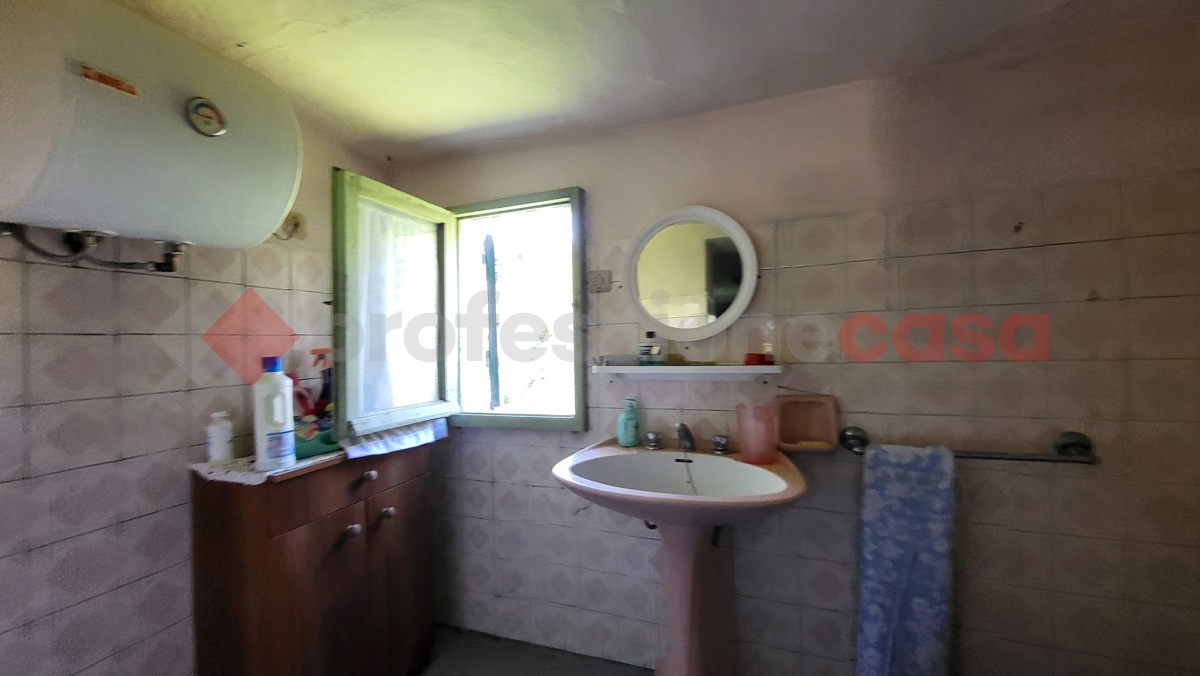 Foto 32 di 39 - Appartamento in vendita a Montecatini Val di Cecina