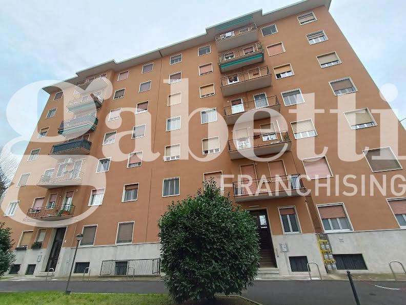 Foto 27 di 30 - Appartamento in vendita a Sesto San Giovanni