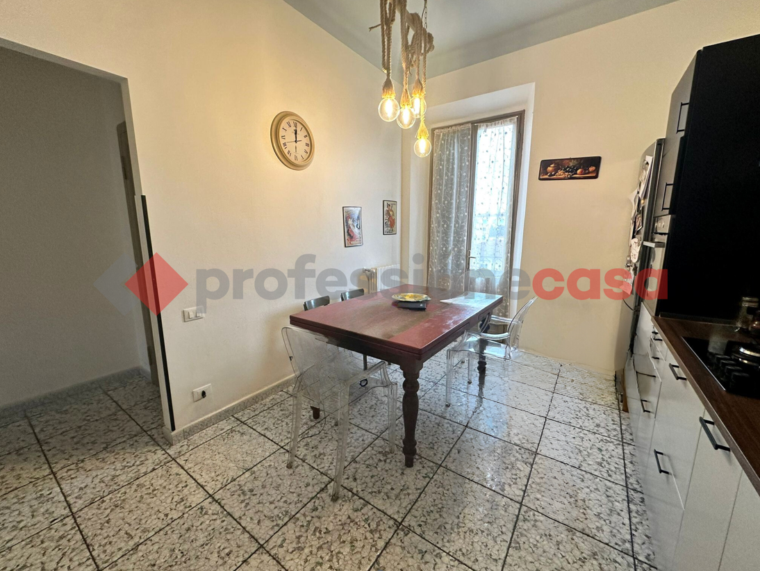 Foto 7 di 27 - Appartamento in vendita a Livorno