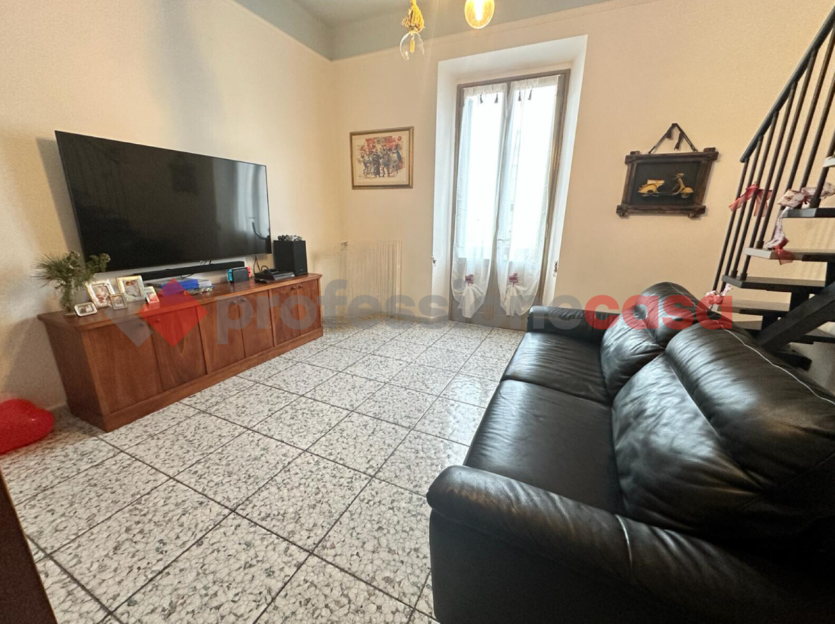 Foto 5 di 27 - Appartamento in vendita a Livorno