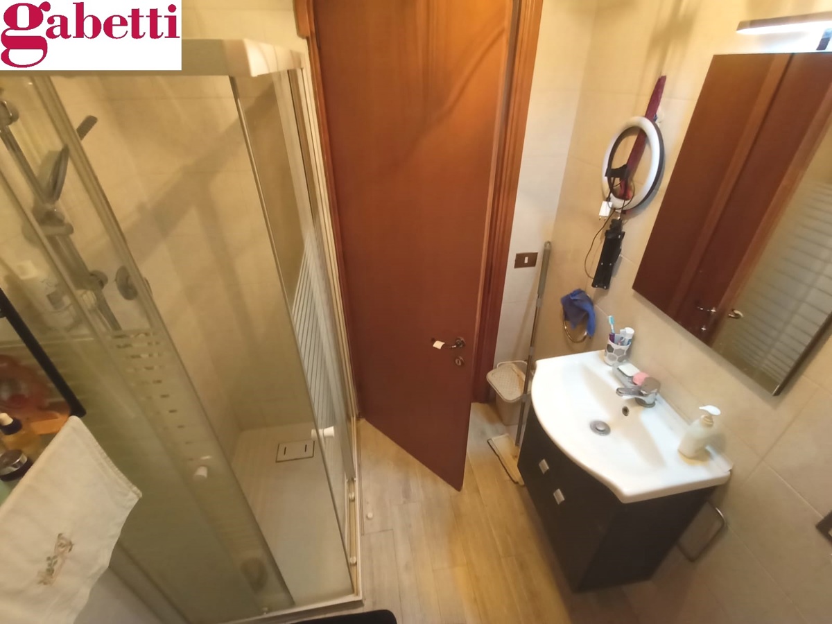 Foto 15 di 28 - Appartamento in vendita a Siena