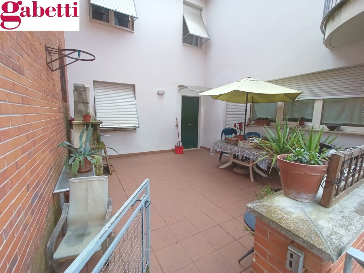 Foto 11 di 28 - Appartamento in vendita a Siena