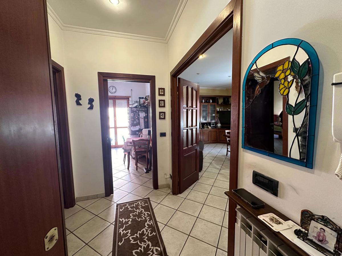Foto 4 di 14 - Appartamento in vendita a Ariccia