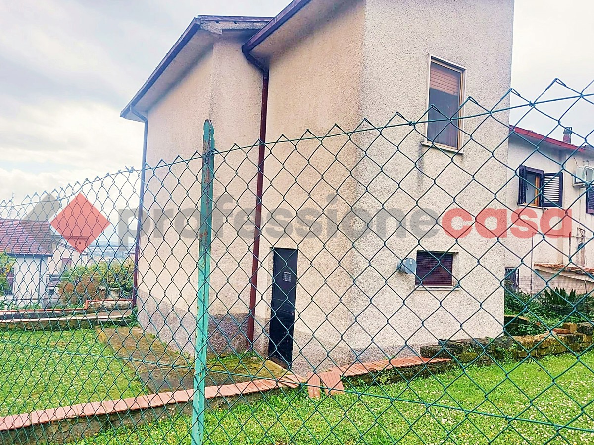 Foto 2 di 22 - Casa indipendente in vendita a Piedimonte San Germa