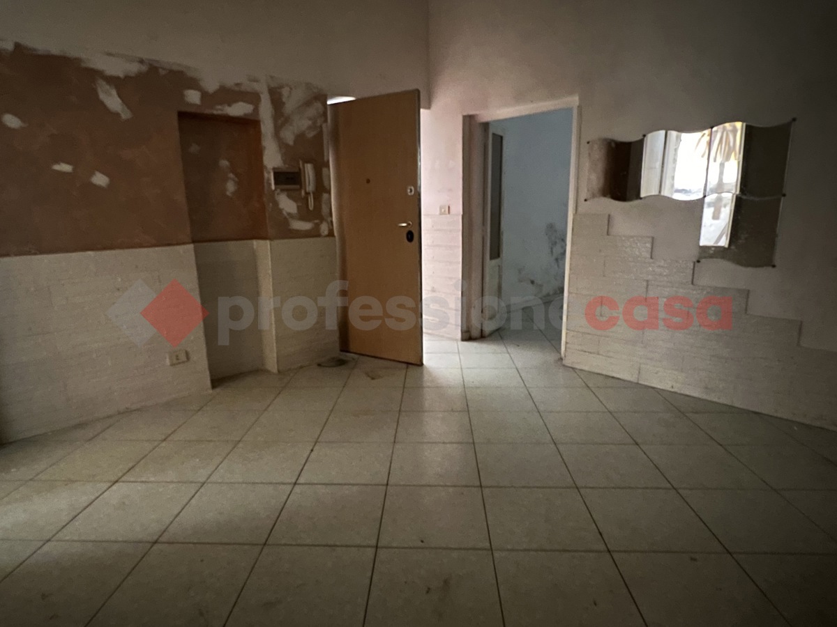 Foto 8 di 10 - Appartamento in vendita a Taranto