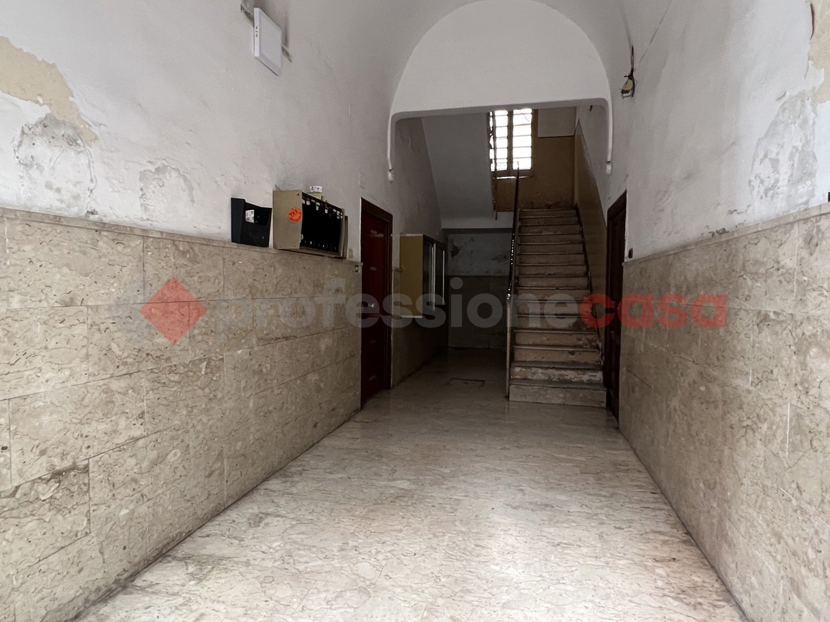 Foto 2 di 10 - Appartamento in vendita a Taranto