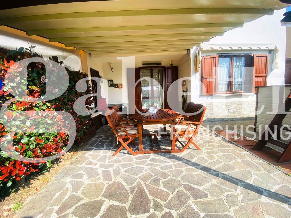 Foto 5 di 24 - Villa a schiera in vendita a Gadesco Pieve Delmon