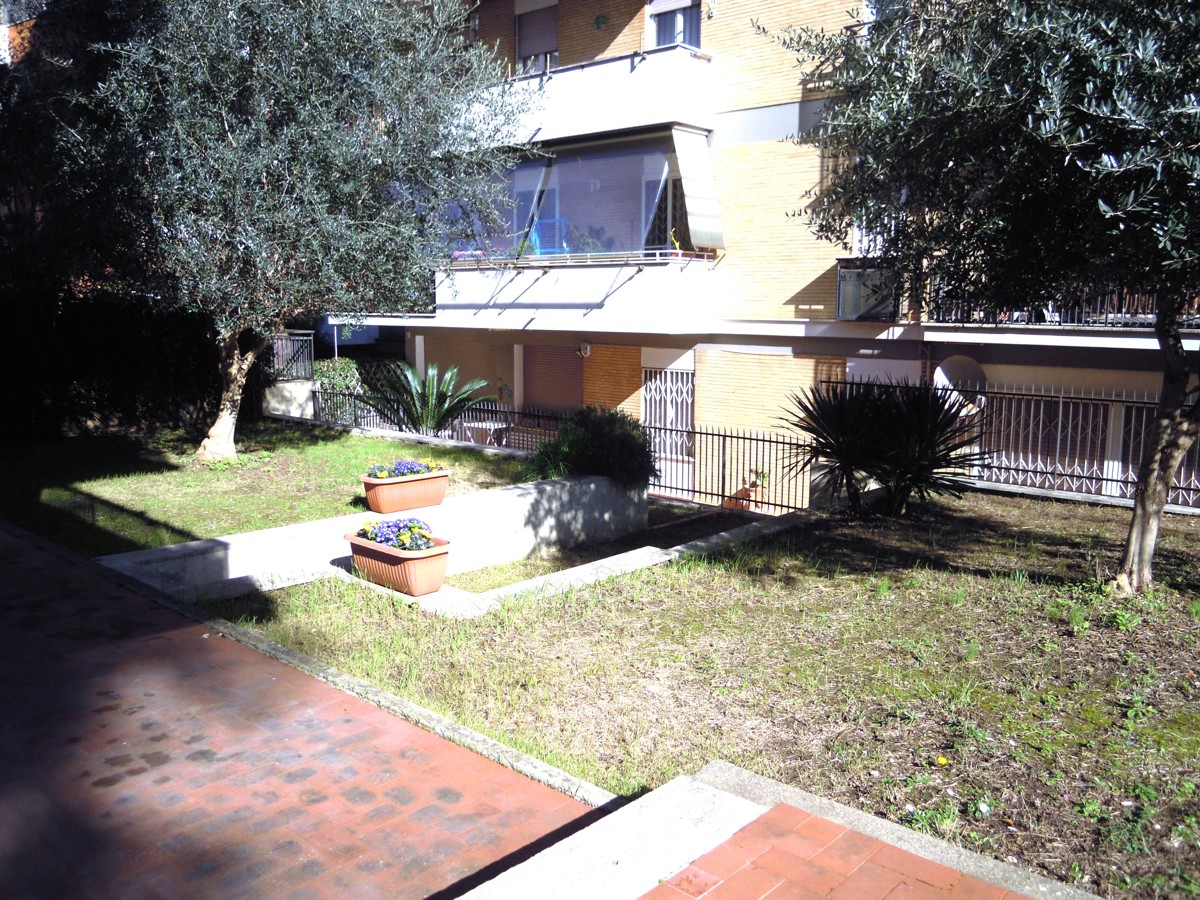 Foto 37 di 51 - Appartamento in vendita a Roma