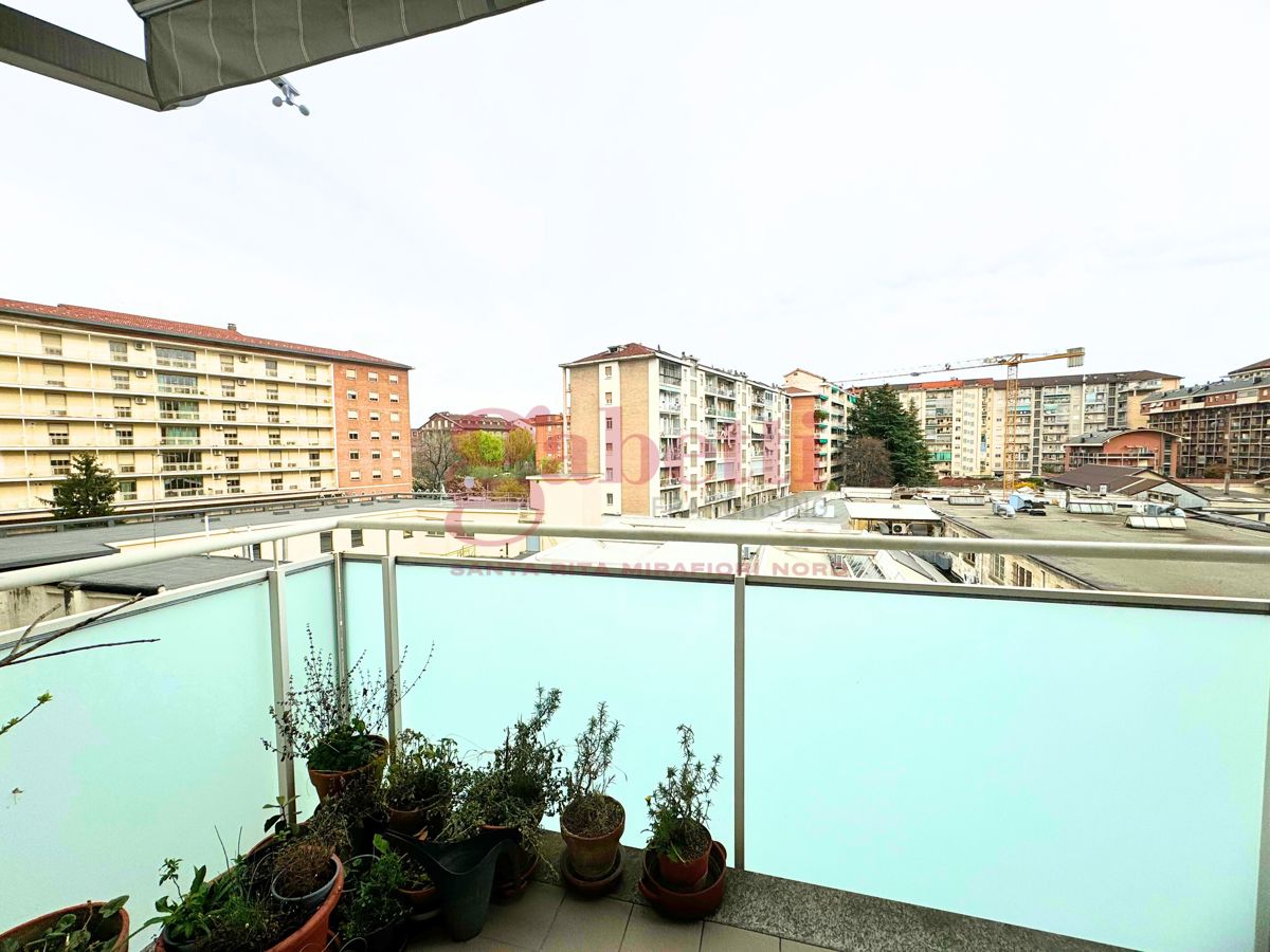 Foto 19 di 46 - Appartamento in vendita a Torino