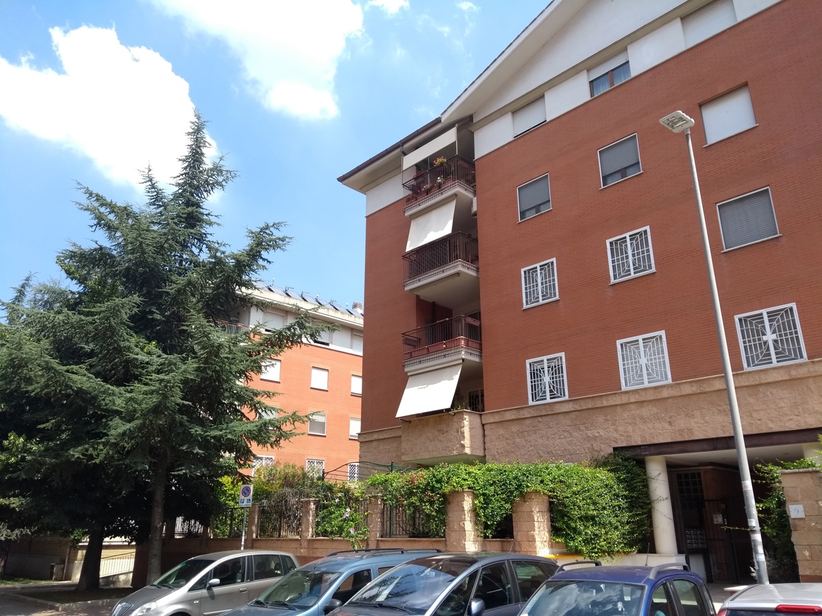 Foto 30 di 33 - Appartamento in affitto a Roma