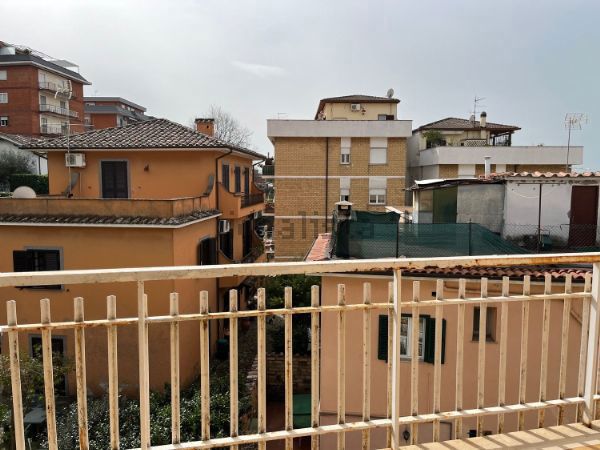 Foto 13 di 21 - Appartamento in vendita a Velletri