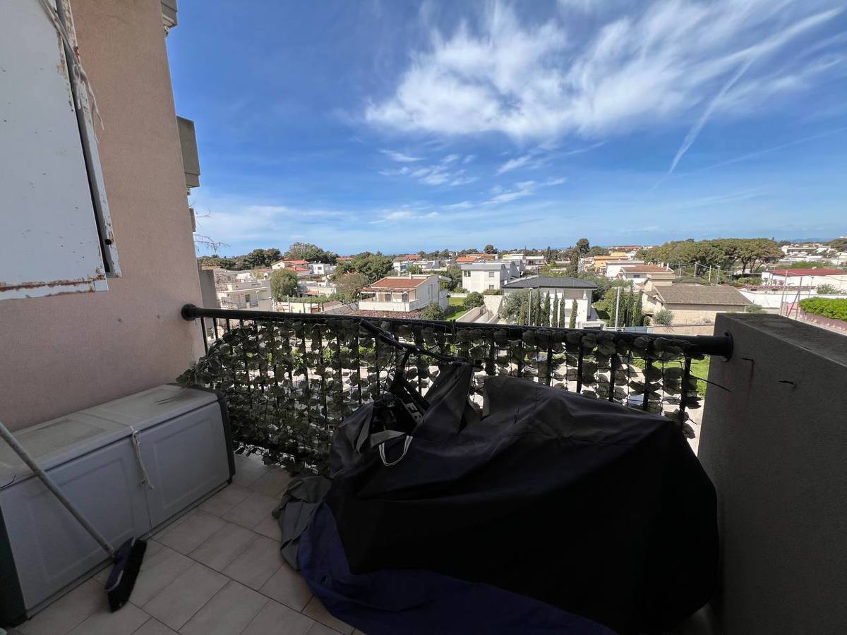 Foto 31 di 32 - Appartamento in vendita a Taranto