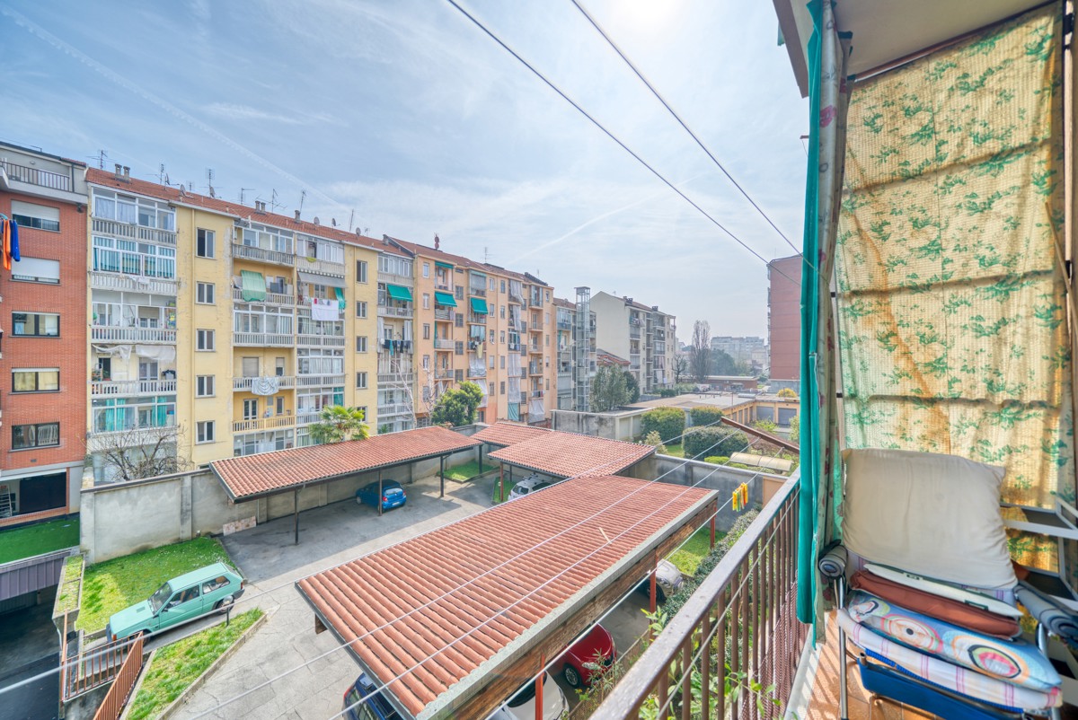 Foto 13 di 23 - Appartamento in vendita a Torino