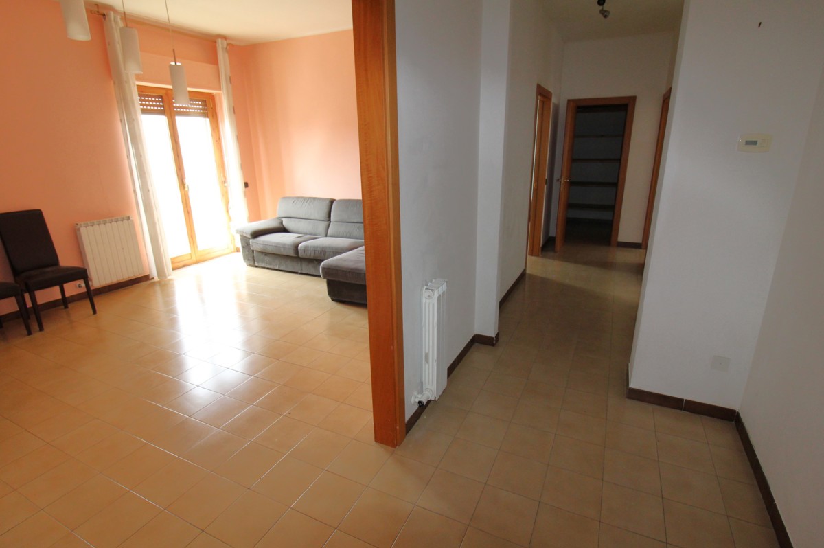 Foto 4 di 19 - Appartamento in vendita a Casamassima