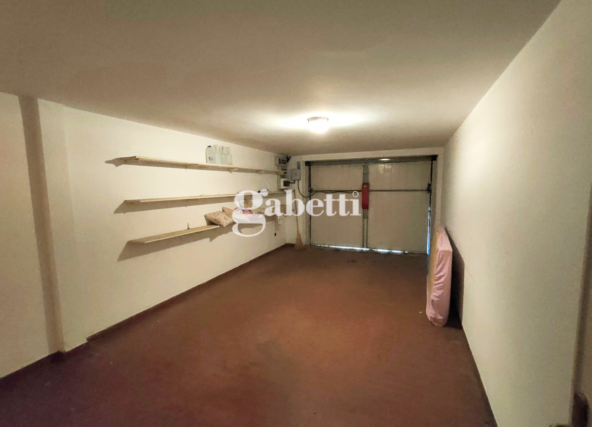 Foto 30 di 31 - Villa in vendita a Riccione