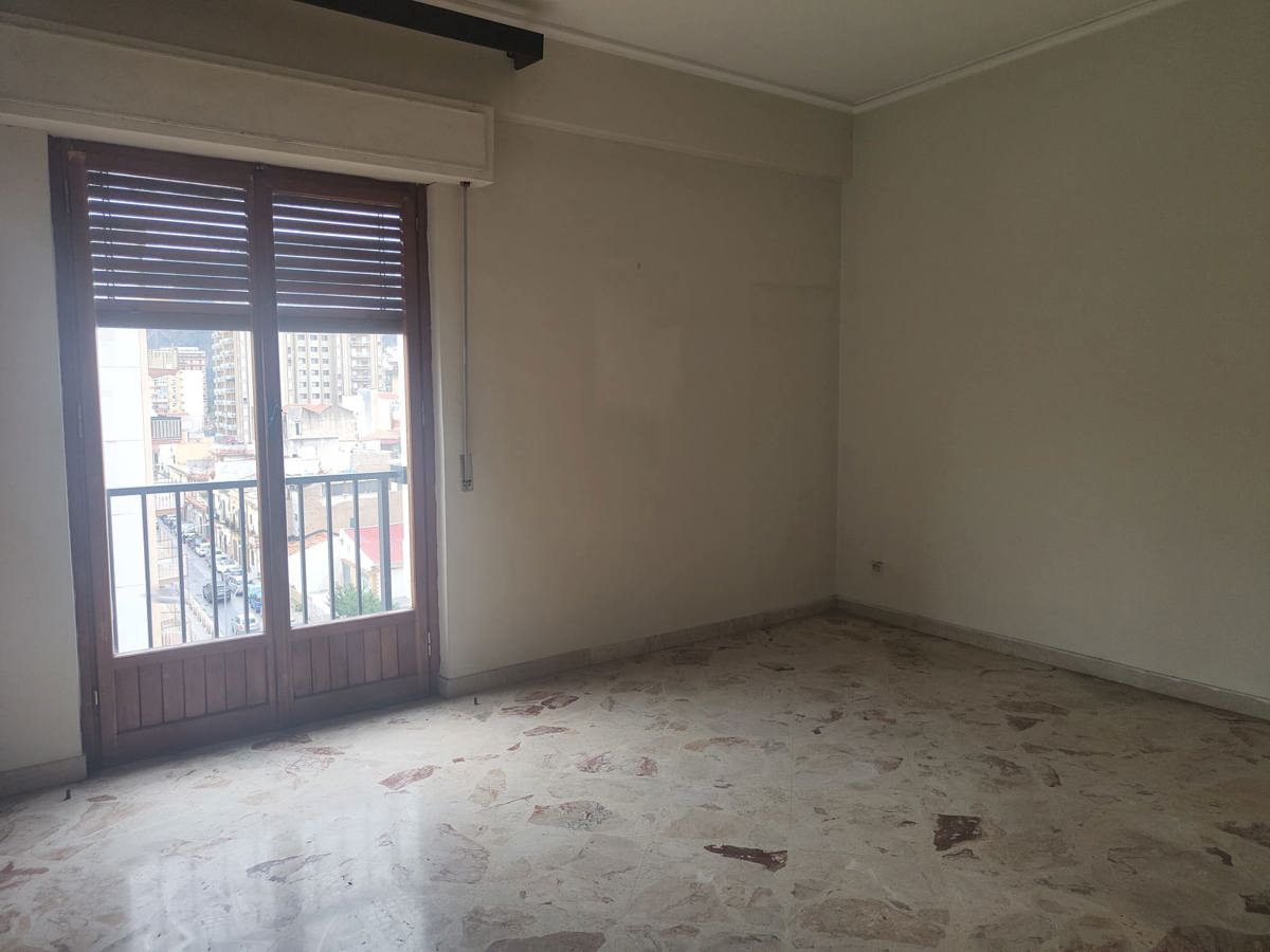 Foto 4 di 8 - Appartamento in vendita a Palermo