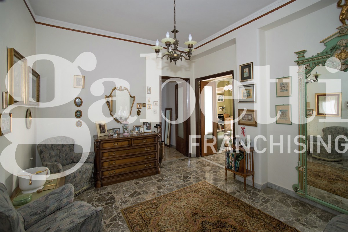 Foto 1 di 16 - Appartamento in vendita a Gravina di Catania