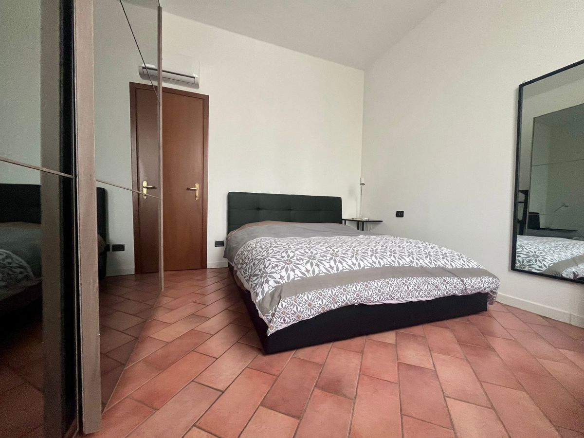Foto 2 di 33 - Appartamento in vendita a Cremona