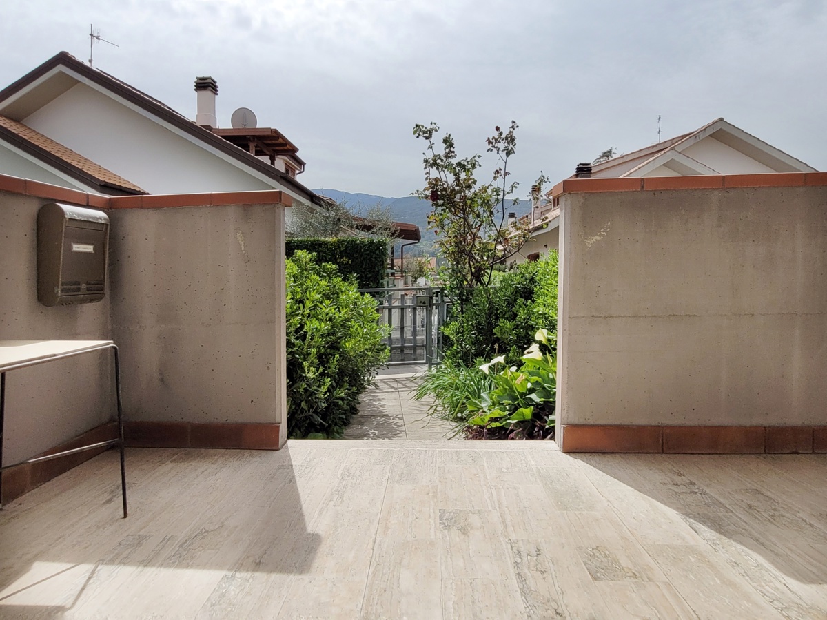 Foto 33 di 40 - Villa a schiera in vendita a Ascoli Piceno