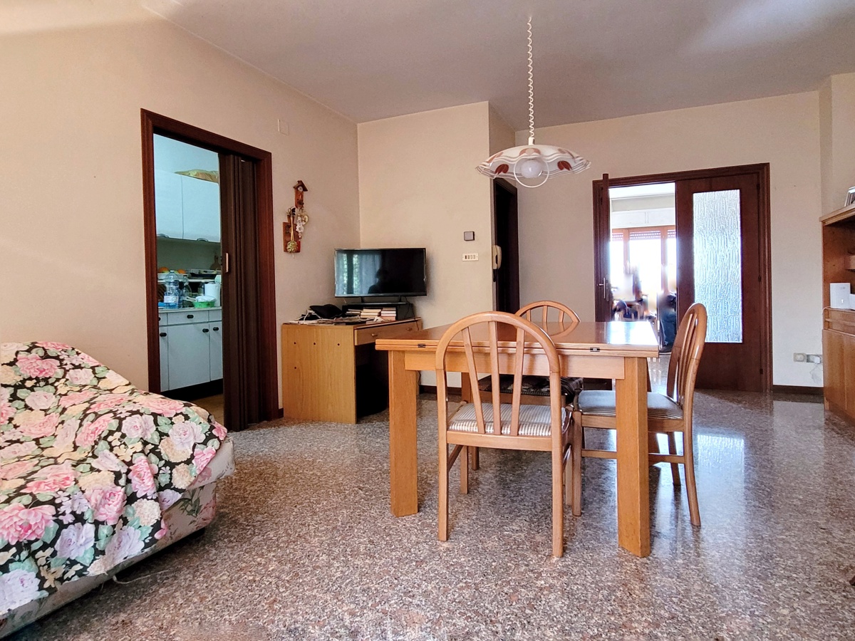 Foto 13 di 40 - Villa a schiera in vendita a Ascoli Piceno