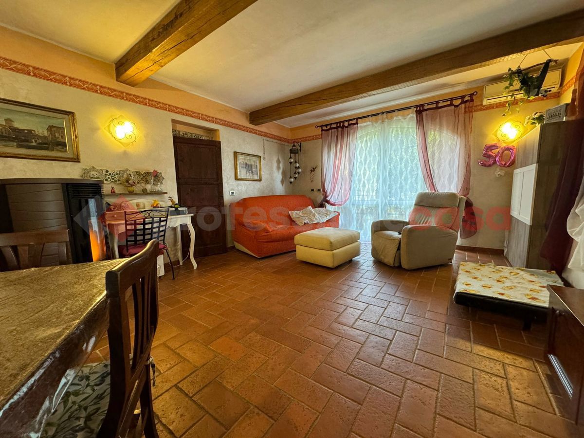 Foto 7 di 25 - Appartamento in vendita a Livorno