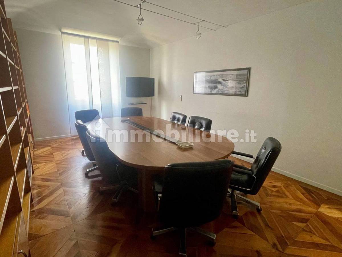 Foto 7 di 24 - Ufficio in affitto a Torino