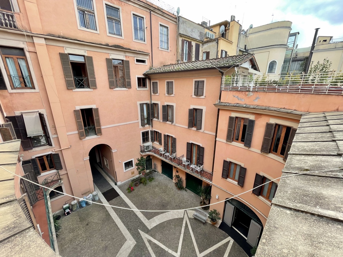 Foto 22 di 27 - Appartamento in affitto a Roma