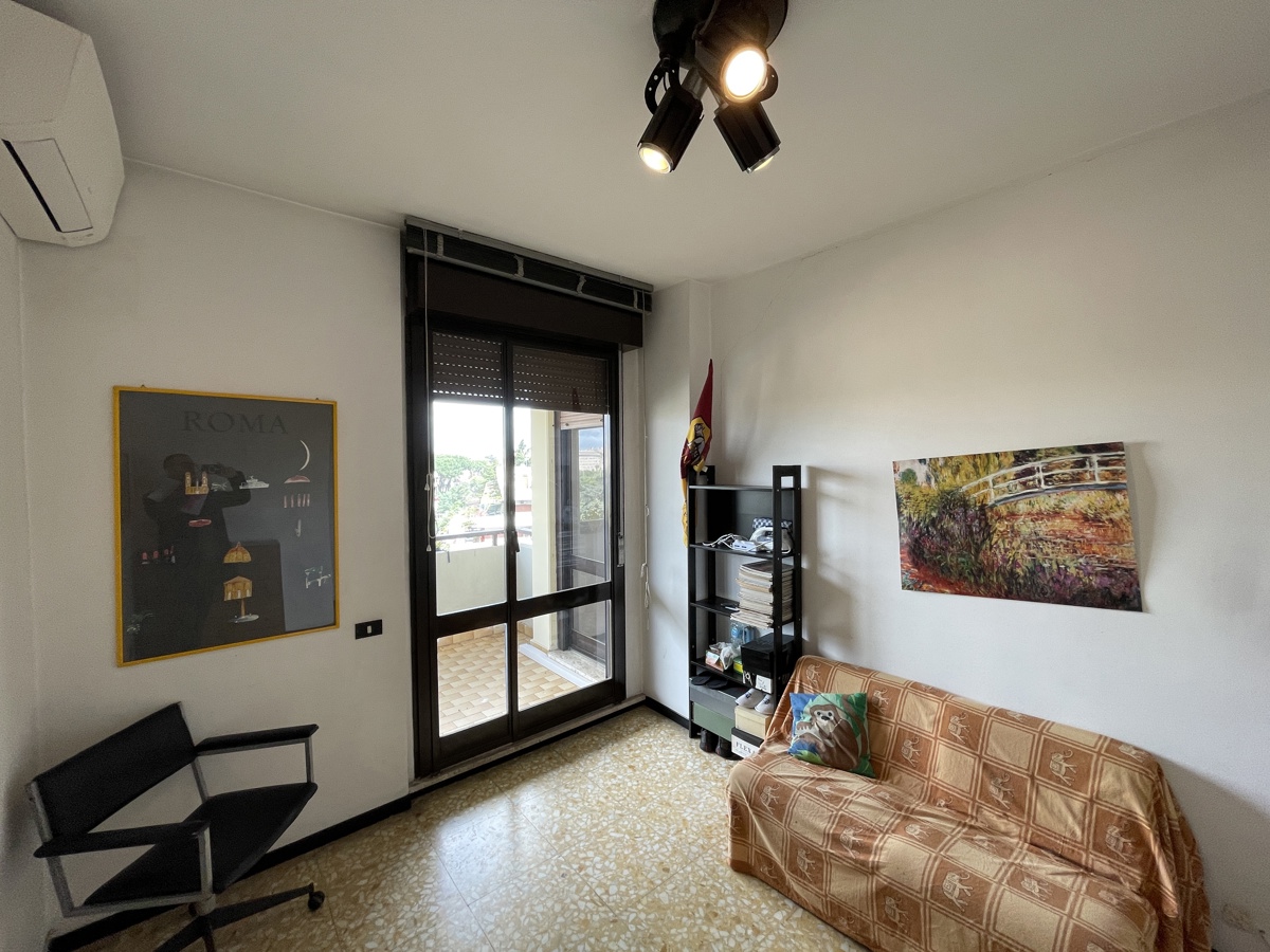 Foto 29 di 34 - Appartamento in vendita a Roma