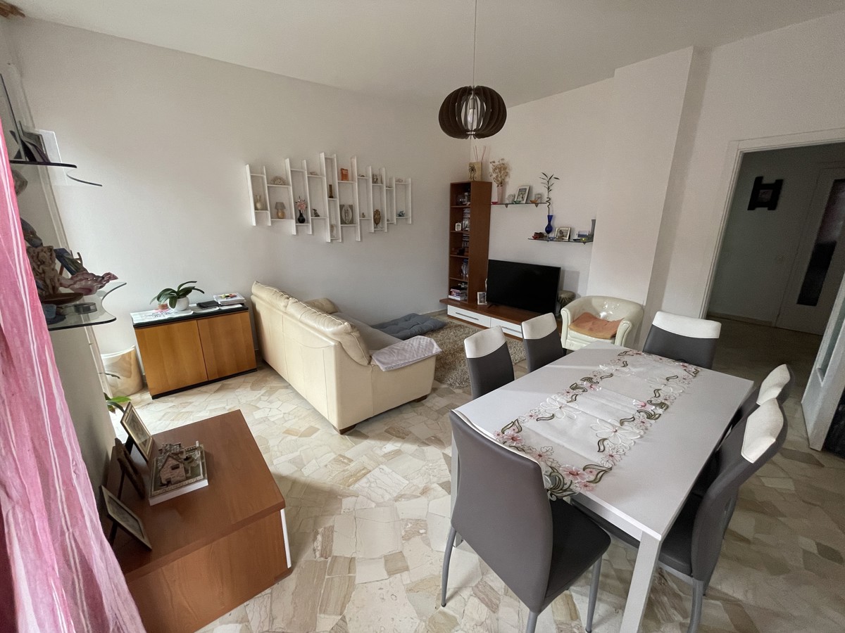 Foto 2 di 19 - Appartamento in vendita a Legnano