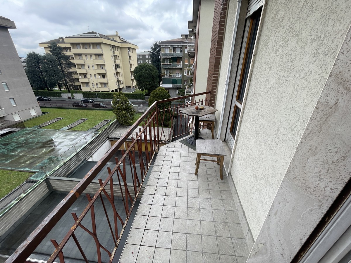 Foto 16 di 19 - Appartamento in vendita a Legnano