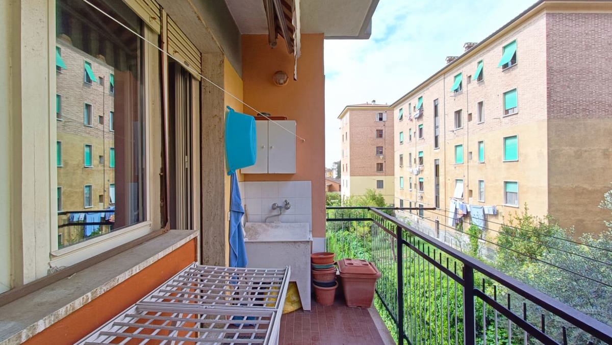 Foto 40 di 45 - Appartamento in vendita a Siena