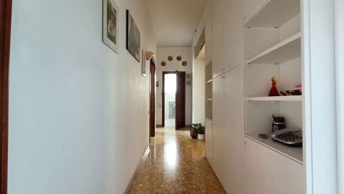 Foto 8 di 45 - Appartamento in vendita a Siena