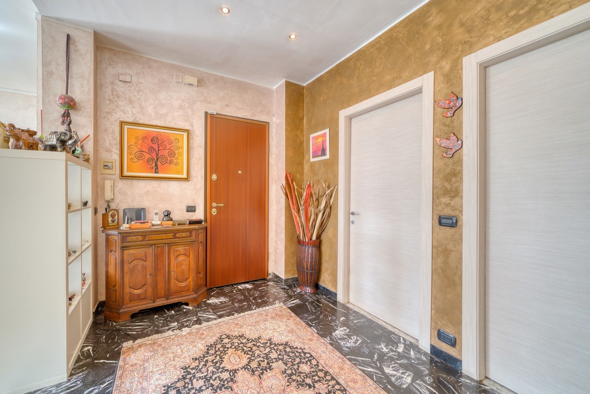 Foto 4 di 32 - Appartamento in vendita a Torino