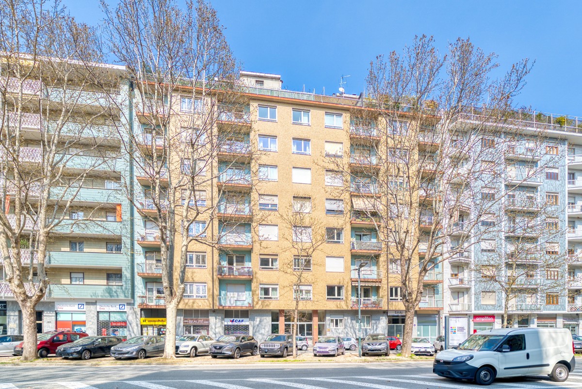 Foto 1 di 32 - Appartamento in vendita a Torino