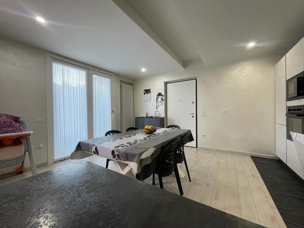Foto 6 di 40 - Appartamento in vendita a Chiari